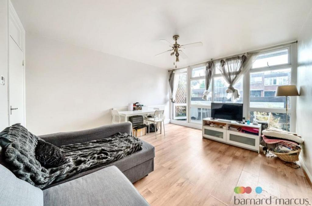 3 bedroom flat to rent - Photo 1