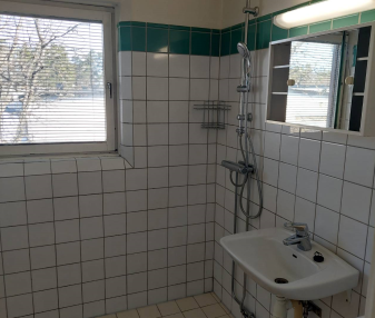 Lägenheten är ansluten till fibernät. Hyresgästen ansvarar själv fö... - Photo 6