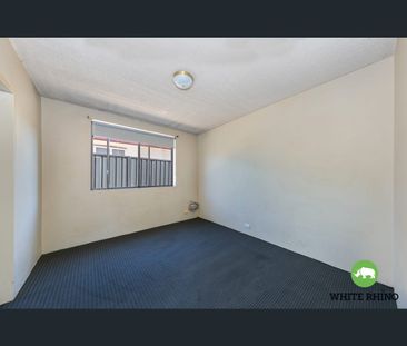 2/110-112 Fergus Road, Queanbeyan, NSW 2620 - Photo 1