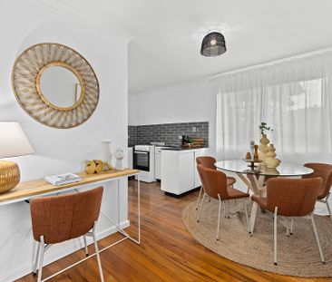 23 Lewana St, Mansfield QLD 4122 - House For Rent | Domain - Photo 1