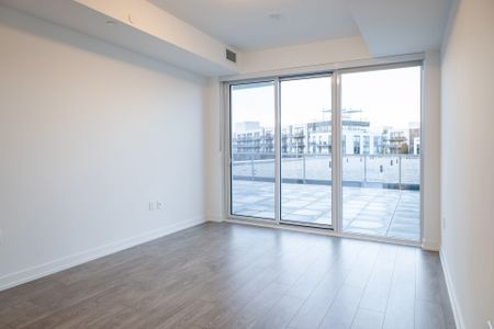 For Lease - 333 Sunseeker Avenue Unit# 317, Innisfil, Ontario - Photo 5