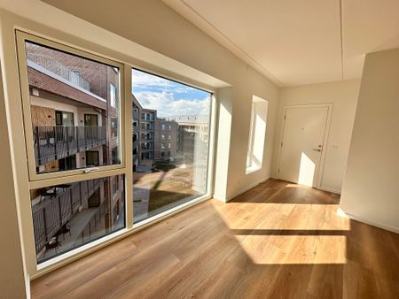 Moderne 3-værelses lejlighed i Nørresundby med altan og tagterrasse - Photo 2