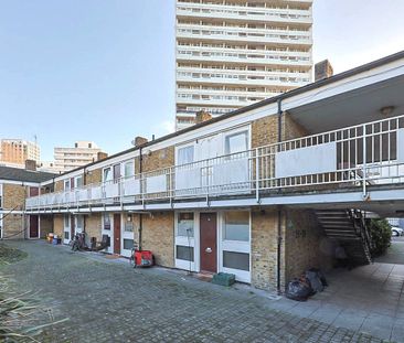 Winstanley Estate, London, SW11 2EW - Photo 1