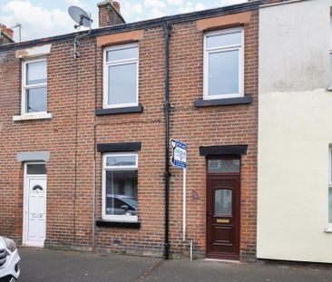 3 bedroom terraced house to rent - Photo 6