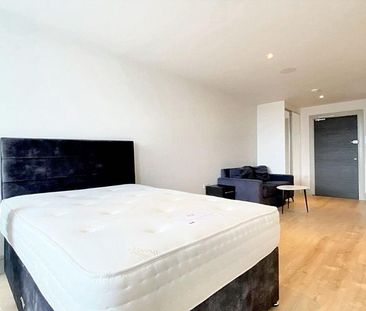 Studio to rent - Photo 3