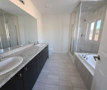 For Lease - 1125 Enchanted Crescent, Pickering, Ontario - Photo 2