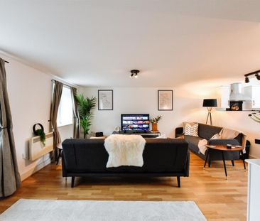 St Thomas Lofts, St. Thomas, SA1 8BG, Swansea - Photo 5