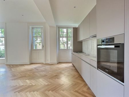 Avenue des Alpes 4 - 1006 Lausanne - 4.5 rooms on the ground floor - Photo 3