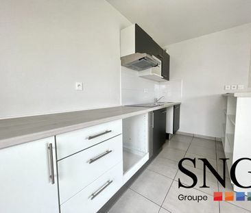 T3 AVEC BALCON ET PARKING - Photo 4