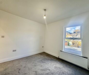 Sotheron Road, Watford - Photo 5