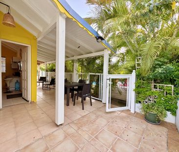 Location Maison 2 pièces 26m² ST FRANCOIS 97118 - Photo 2