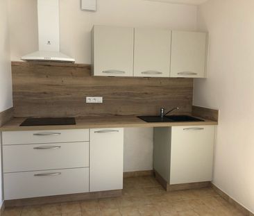 Location Maison 4 pièces 85m² - Photo 3