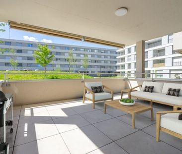 Luminoso 2.5 locali immerso nel verde - Foto 1