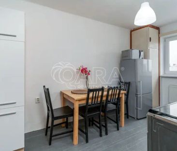 Pronájem prostorného cihlového bytu 2+1 Tř. Míru, Olomouc - Photo 4