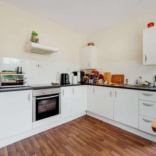 Harold Road, Upton, E13 - Photo 1