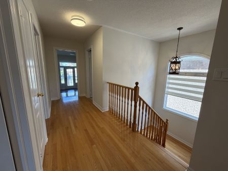 For Lease - 15 Taro Court, Richmond Hill, Ontario - Photo 2