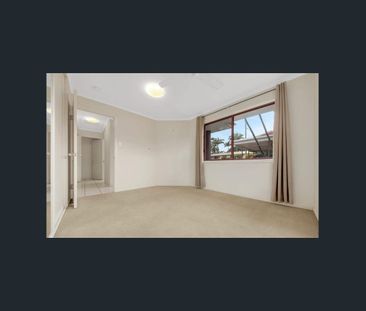 Two-bedroom low-set brick unit offering comfort, privacy, and conve... - Photo 5