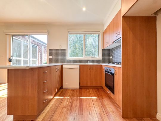 2/24 Panorama Street, Clayton - Photo 1