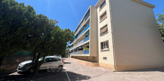 Location Appartement 1 pièce 23m² TOULON 83100 - Photo 2