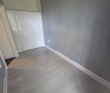3 Bed Terraced House, Kimberley Road, N17 - Photo 2