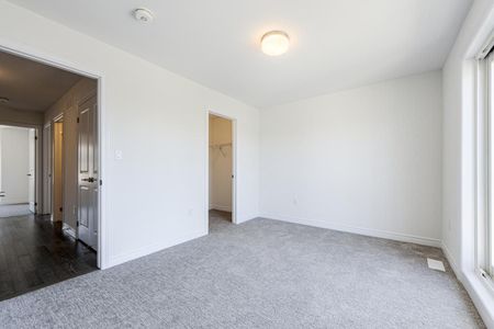 For Lease - 14 Folcroft Street, Brampton, Ontario - Photo 2