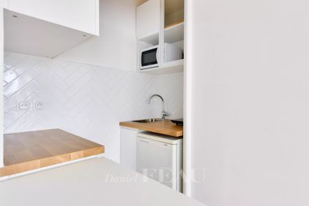 Location appartement, Neuilly-sur-Seine, 1 pièce, 29.36 m², ref 85316570 - Photo 2