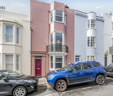 6 bedroom terraced house to rent - Photo 2