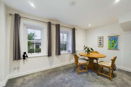 Lymmcott, Hawthorn Road, Bolton Le Sands, Carnforth, LA5 - Photo 4