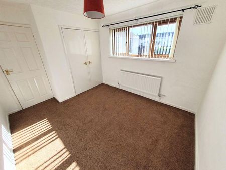 2 bedroom terraced house to rent - Photo 4