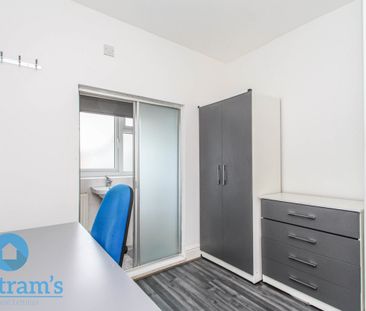 6 bed Semi-Detached House for Rent - Photo 3