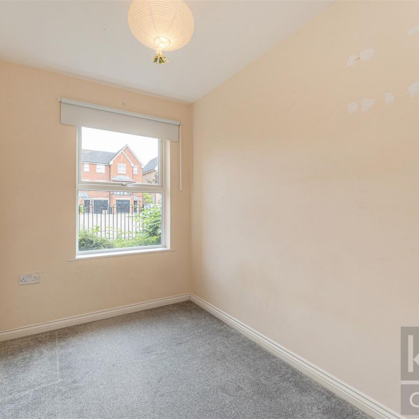 2 Bedroom Flat - Ground Floor To Let - Photo 1