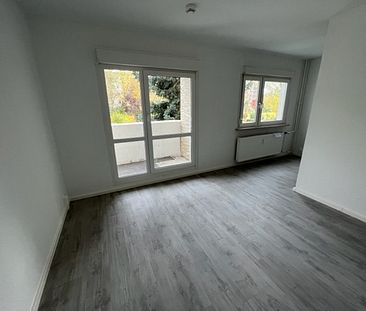 Für Ihre GROßARTIGE Familie , 6 Zimmer Wohnung möchte bewohnt werden - Foto 3