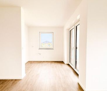 Lichtdurchflutete 3-Zimmer-Wohnung mit Loggia in Baesweiler - Photo 1