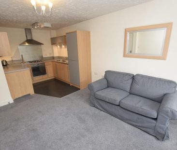 1 bedroom apartment to rent - Photo 2