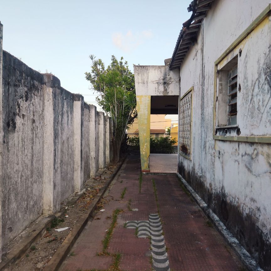 J BONIFACIO - CASA - JAIME BENEVOLO, 1090 - Foto 2