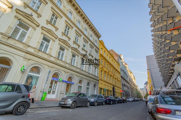 Kiadó felújított lakás - Budapest V. kerület - Fotó 1