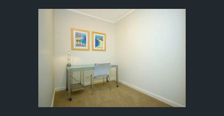 Furnished Apartment in Broadway - 1 Bedroom Plus Study - Photo 5