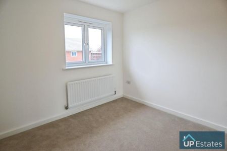 2 bedroom semi-detached house to rent - Photo 3