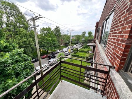 Appartement à louer - Montréal (Côte-des-Neiges/Notre-Dame-de-Grâce) (Côte-des-Neiges) Appartement à louer - Montréal (Côte-des-Neiges/Notre-Dame-de-Grâce) (Côte-des-Neiges) - Photo 4