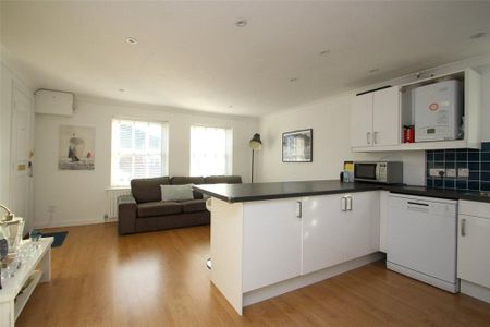 2 bedroom apartment to rent - Photo 2