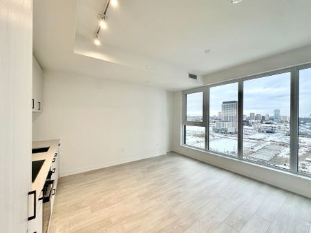 For Lease - 1 Quarrington Lane Unit# 1720, Toronto, Ontario - Photo 2