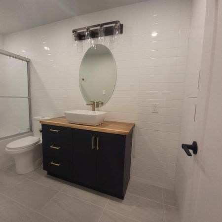 Condo 4 1/2 Rosemère, bord de l'eau. - Photo 3