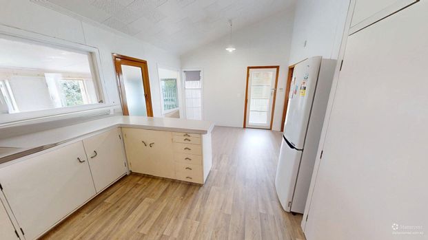 Marton - 3 Bedrooms - Photo 1