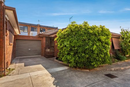 2/8 Murray Street, Brunswick West - Photo 2