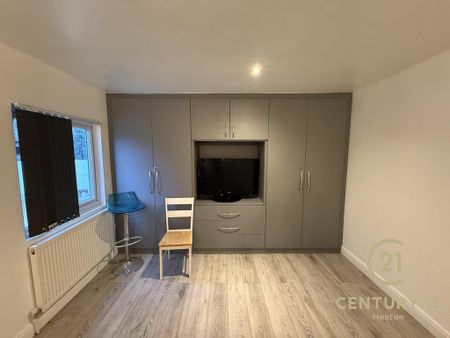 Studio to rent - Photo 4