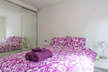 Furnished Apartment in a Prime Location! - Photo 4