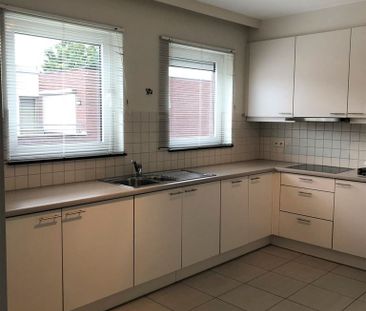 Gezellig appartement met 2 slaapkamers, tof terras en autostaanplaa... - Photo 6