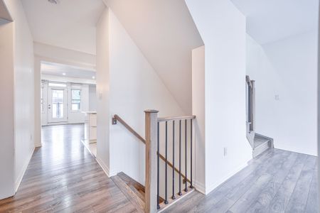 For Lease - 3073 George Savage Avenue, Oakville, Ontario - Photo 3