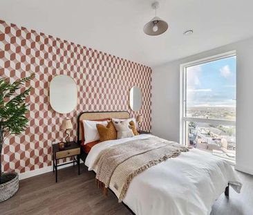 New Road Triangle, Feltham, TW14 - Photo 4