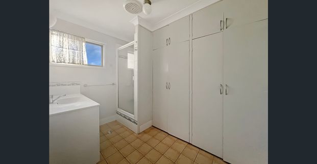 Comfort, Space & Convenience in a Quiet Location - Photo 1